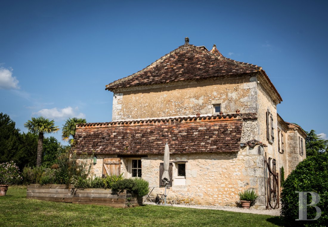 A 16th century mansion now serving as a guest housein the Périgord, not far from Bergerac - photo  n°35